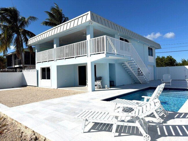 Foto del edificio - 27346 Martinique Ln