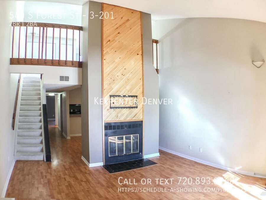 Primary Photo - Spacious 2BD, 2BA Townhome Near Cherry Cre...