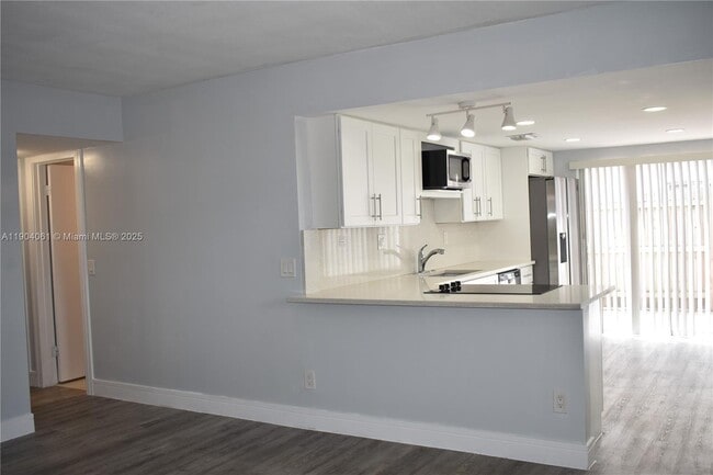 Foto del edificio - 312 SW 1st St