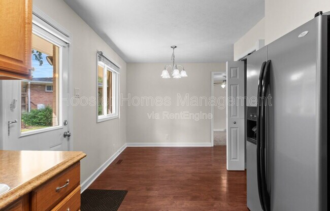 Foto del edificio - 1160 Birnam Woods Trail