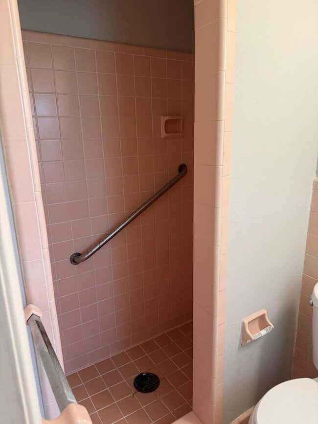 Building Photo - "Charming 4-Bedroom with 2 Baths in Topeka...