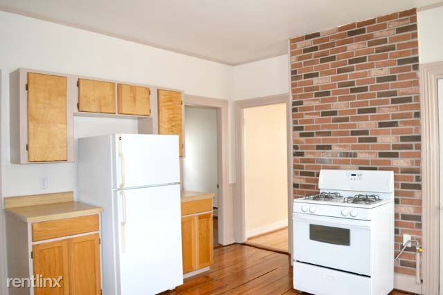Building Photo - 2 br, 1 bath Condo - 194 Gano St 1 Unit 1