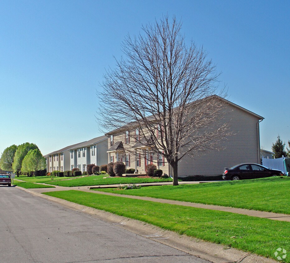 Primary Photo - 1815 N Lakeman Dr
