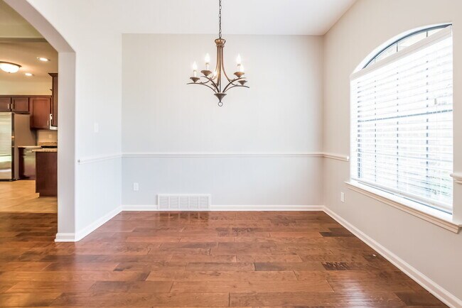 Foto del edificio - 4217 Ridgemont Rd