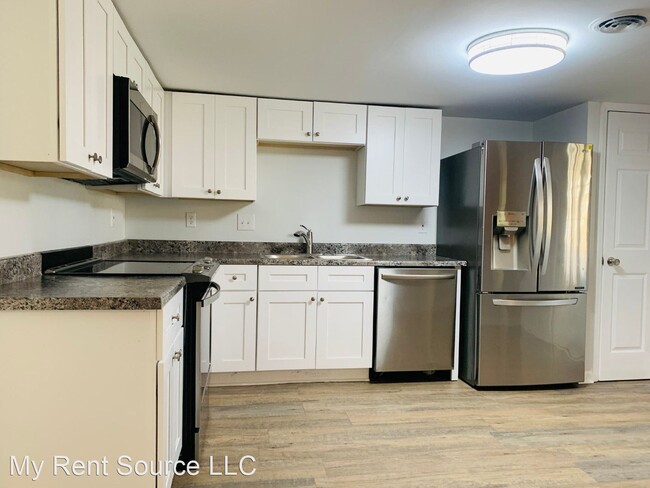 Building Photo - 4 br, 2.5 bath House - 10 Pine Canyon Dr SW