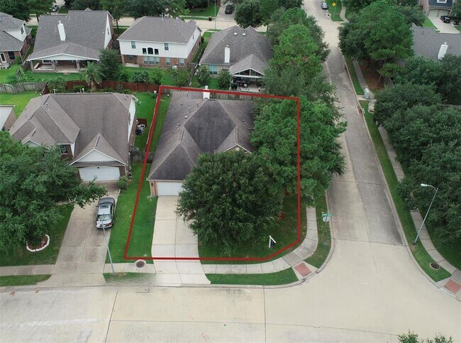 Building Photo - 26319 Sundown Cove Ln