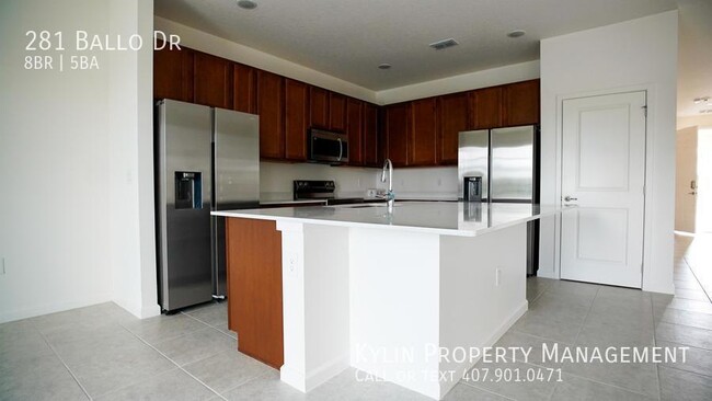 Building Photo - 281 Ballo Dr