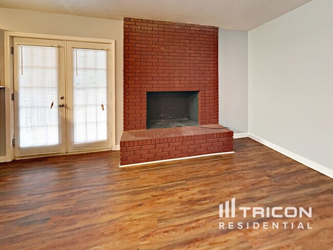 Building Photo - 9 Tawny Branch Ct