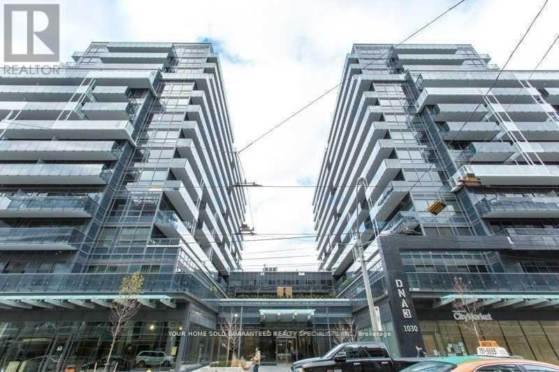 Primary Photo - 1030 King St W