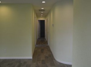 Building Photo - 925 Lindsay Dr