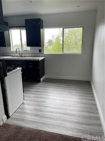 Foto del edificio - 3924 Dwiggins St