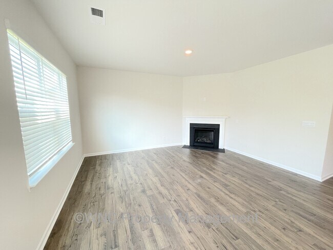 Foto del edificio - 134 Shorthorn Rd