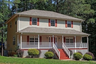 Building Photo - 100 Fir Tree Ln