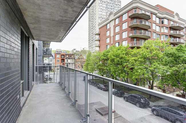 Building Photo - 1770 Rue Joseph Manseau