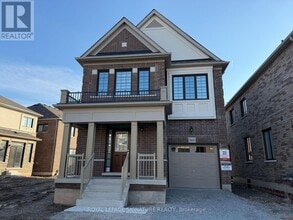 Building Photo - 1460 Chamomile Cres