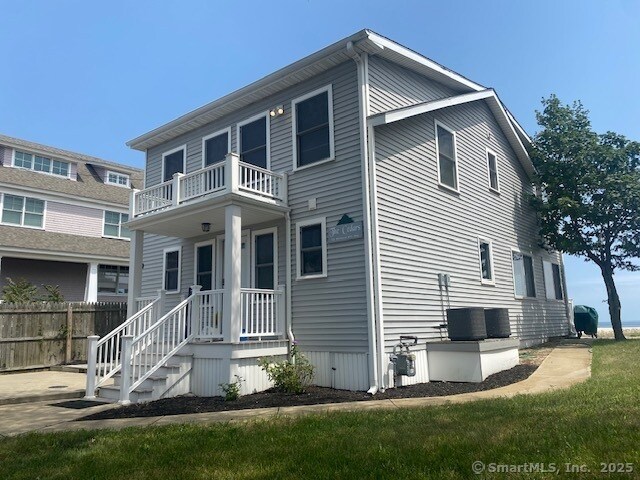 Foto del edificio - 75 Milford Point Rd