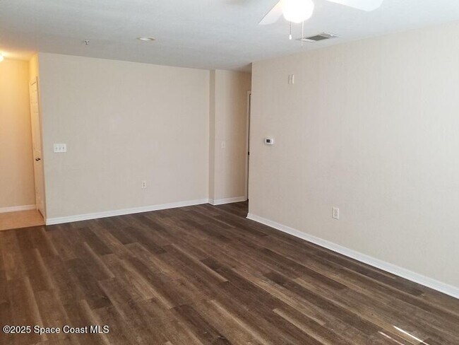 Foto del edificio - 3551 D'Avinci Way