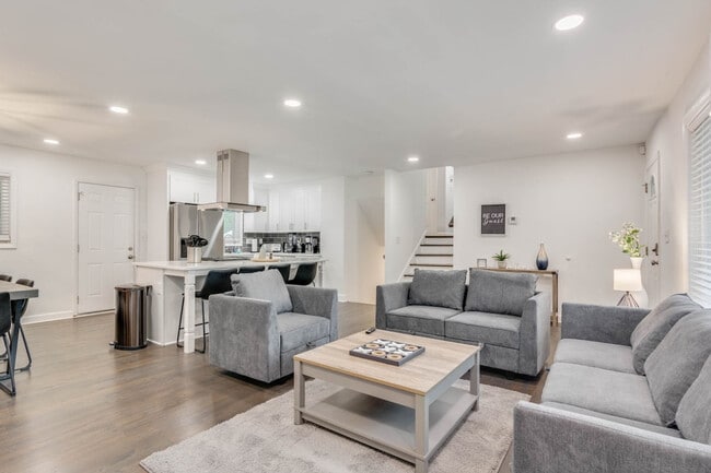 Building Photo - 3490 Turner Heights Dr