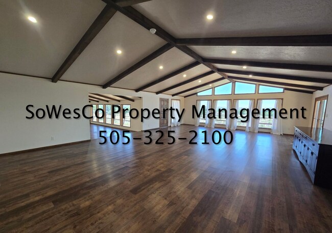Foto del edificio - Beautifully Updated Spacious3 Bedroom Home on 12.5 Acres in Aztec