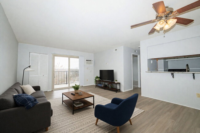 Photo - 2971 Deckebach Ave Apartment