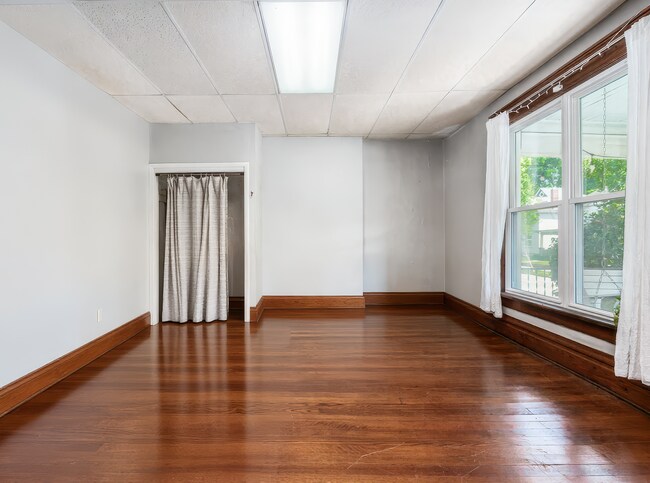 Foto del edificio - 202-202 1/2 W. 8th Avenue