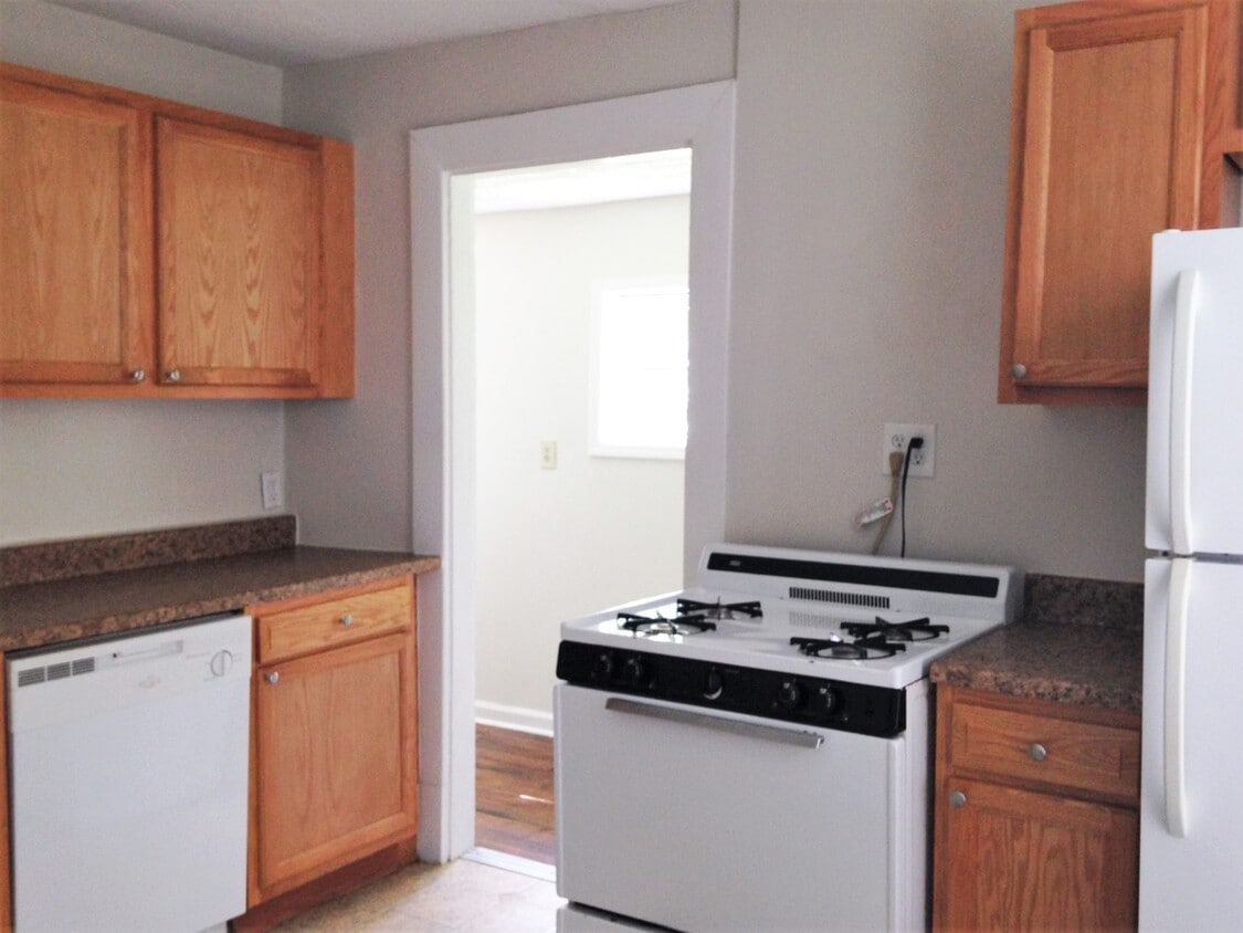 Primary Photo - 362 Oldham Ave