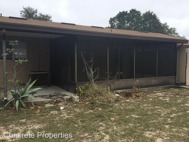 Building Photo - 530 E Rosewood Ln