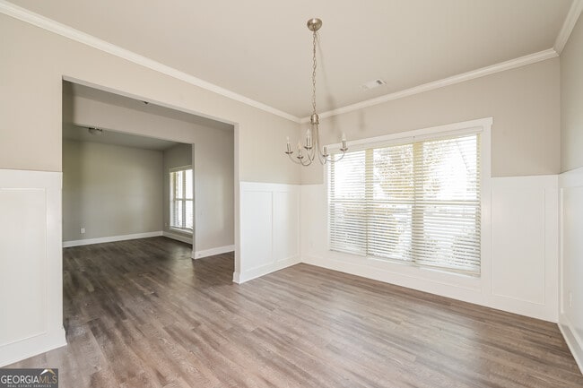 Building Photo - 747 Overlook Gln Dr