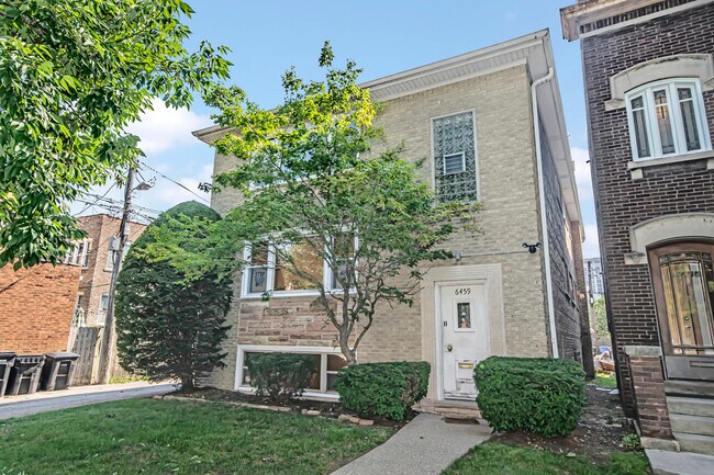 Foto del edificio - 6459 N Wayne Ave