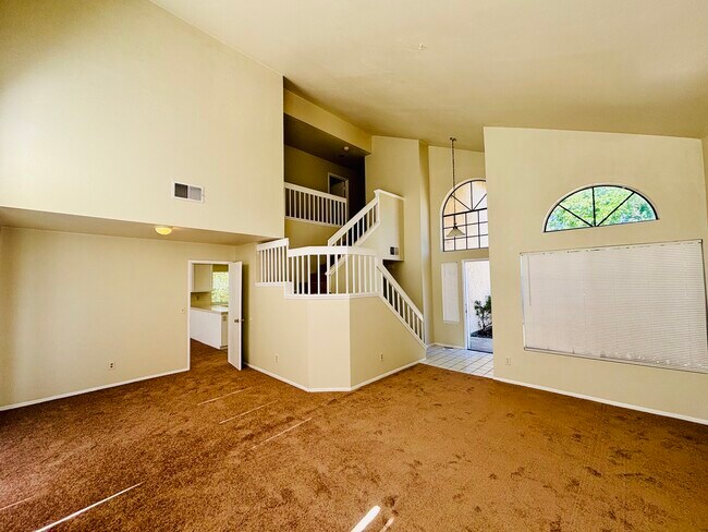 Foto del edificio - 36905 Pond Ave