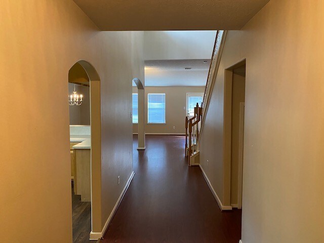 Building Photo - 6710 Hayman Dr