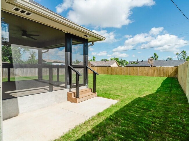Foto del edificio - 1705 W Cypress St
