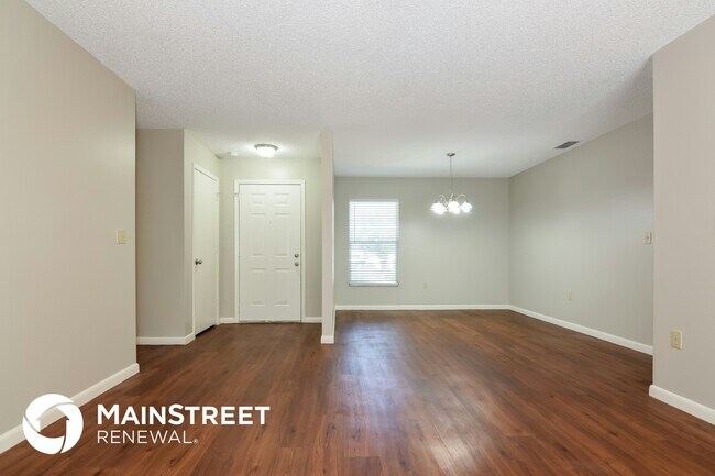 Foto del edificio - 5420 Southgrove Pl