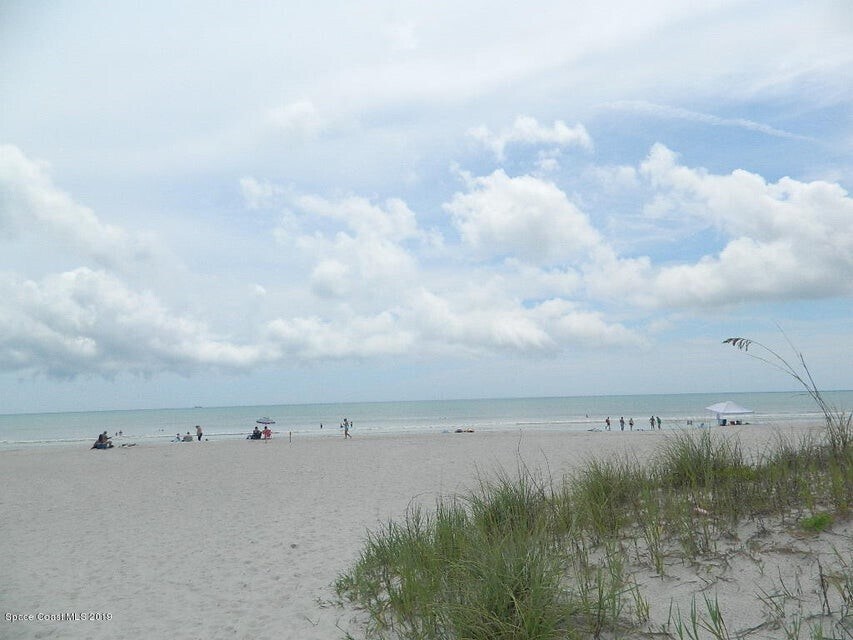 22 Tulip Ave, Cocoa Beach, FL 32931 Townhome Rentals in Cocoa Beach FL