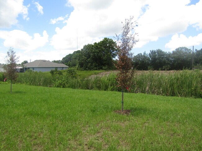 Foto del edificio - 9113 Waldrep St