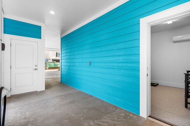 Foto del edificio - 2310 Seaseeker Ln