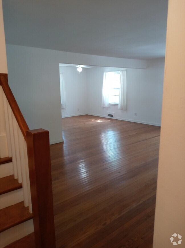 Astor Place Apartments for Rent with Utilities Included Kansas City