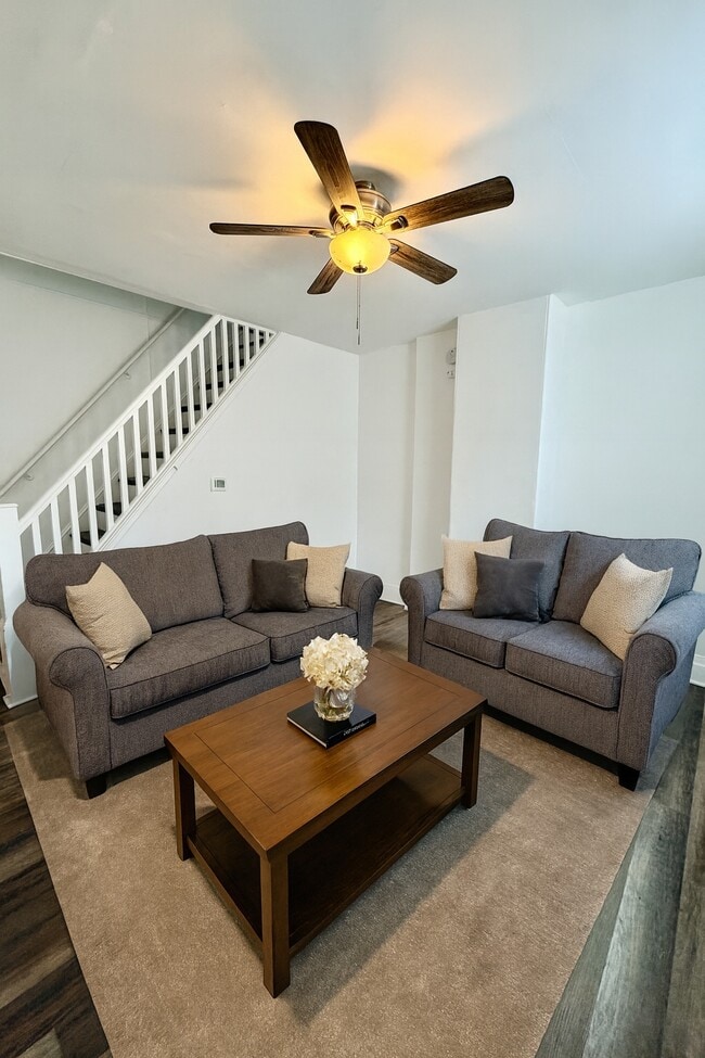 Photo - 5023 Tacoma St Townhome