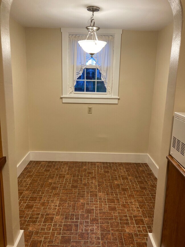 524 N Market St, Selinsgrove, PA 17870 House Rental in Selinsgrove