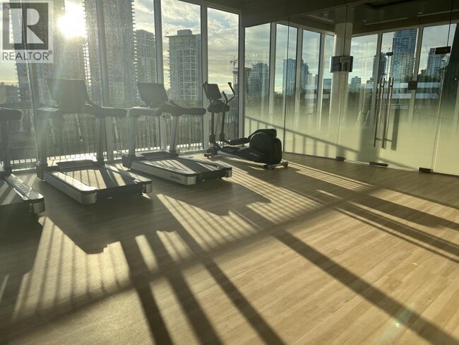 Photo du bâtiment - 4720 Lougheed Hwy.