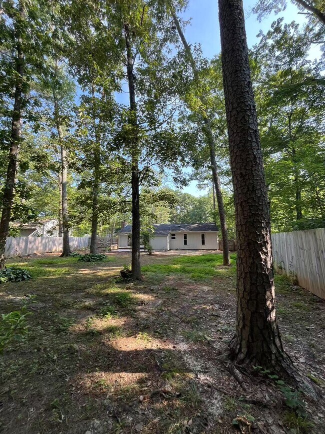 Building Photo - 1225 Kilmory Dr