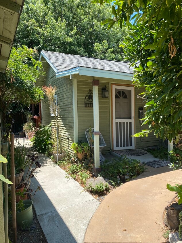 Front of Cottage Studio - 1845 Junipero Ave