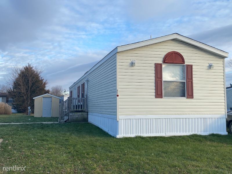 Primary Photo - 6988 McKean Rd
