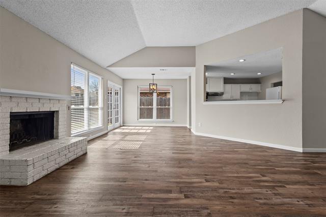 Foto del edificio - 2847 Red Oak Dr