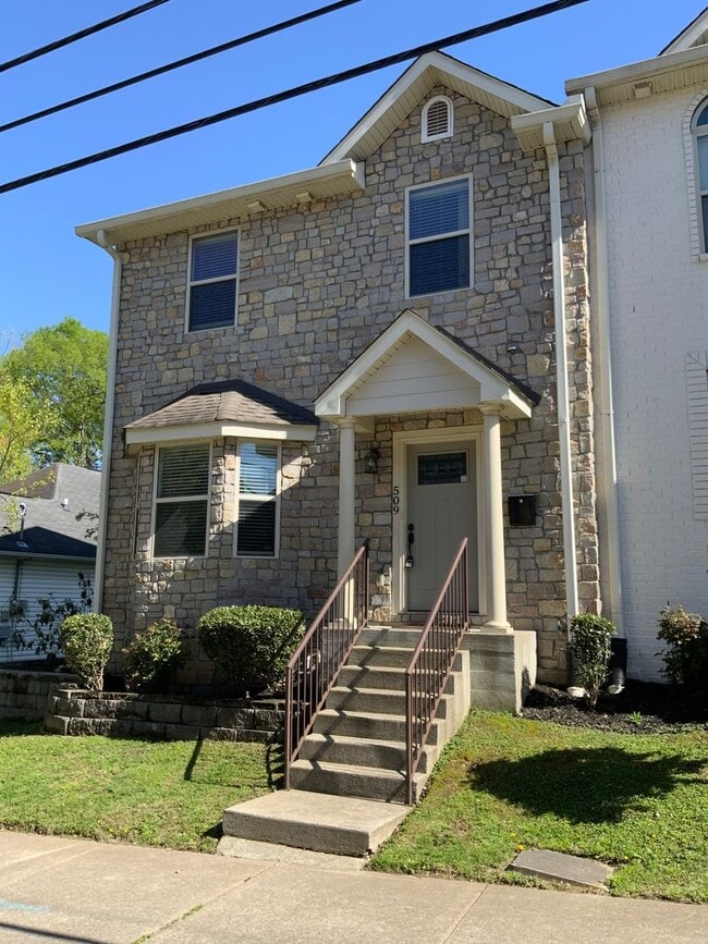 Building Photo - 509 Garfield St