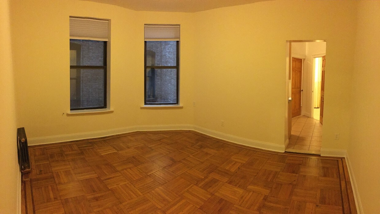 165 W 81st St, New York, NY 10024 Apartments in New York, NY