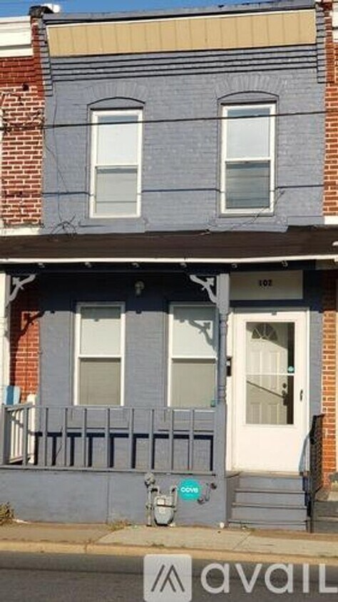 Foto principal - Newly Renovated 4BR/1BA in Wilmington - No...