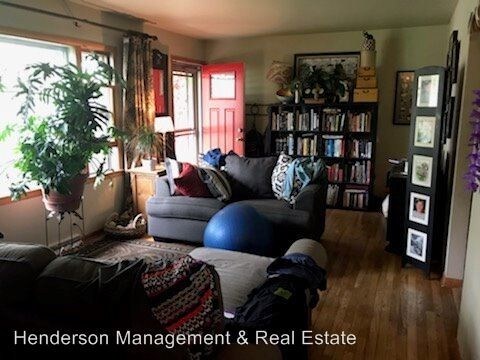 Building Photo - 3 br, 2 bath House - 1815 W 10th St