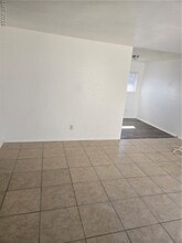 Building Photo - 3370 Cambridge St