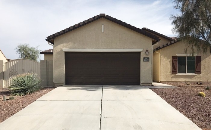 Foto principal - 21654 E. Frontier Road
